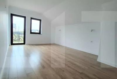 Casă cu 4 camere cu Teren 373 Mp în Central