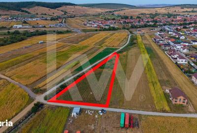 Teren de 3752 mp, în Cristian