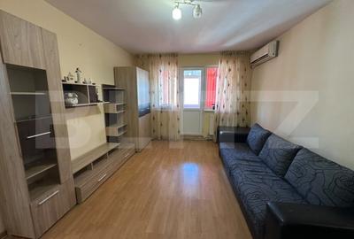Apartament cu 3 camere semidecomandat, mobilat în Craiovița Nouă