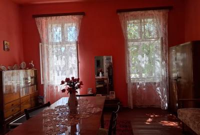 Casă cu 4 camere în Ramna - 3