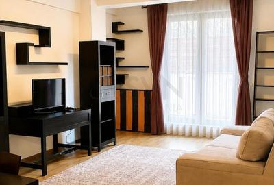 Apartament cu 2 camere decomandat, mobilat în Băneasa