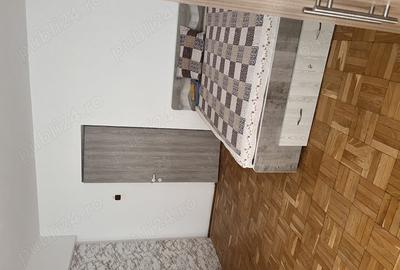 Garsonieră decomandată în Central