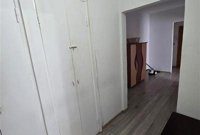 Apartament cu 3 camere decomandat în Mircea cel Bătrân - 7