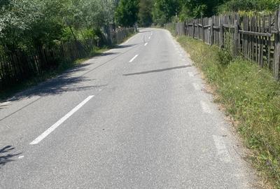 Teren de 2361 mp, în Valea Doftanei