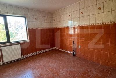 Apartament cu 5 camere decomandat în Gară - 12