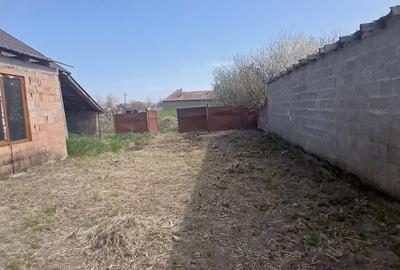 Casă cu 3 camere în Pilu