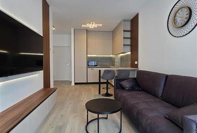 Apartament cu 2 camere decomandat în Podu Roș