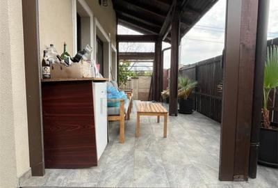Casă cu 6 camere cu Teren 226 Mp în Giroc