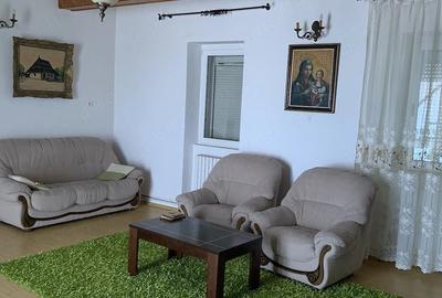 Casă cu 2 camere cu Teren 1800 Mp în Cricău - 2