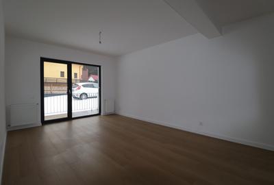 Apartament cu 2 camere decomandat în Sud-Vest - 2