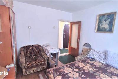 Garsonieră în Micro 40 - 2