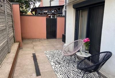 Apartament cu 2 camere decomandat în 1 Mai - 1