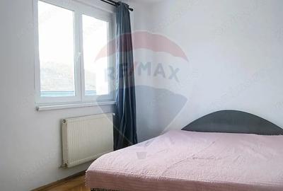 Apartament cu 3 camere semidecomandat în Mediaș - 3