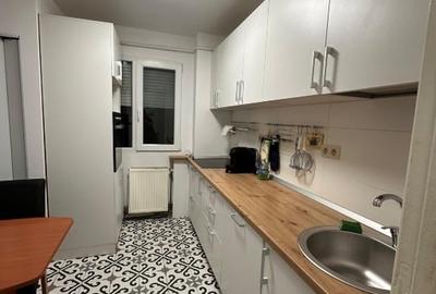 Apartament cu 3 camere semidecomandat, mobilat în Circumvalațiunii