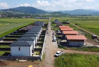 Casă individuală cu 4 camere cu Canalizare în Tărlungeni - 3