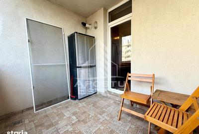 Apartament cu 3 camere decomandat în Est