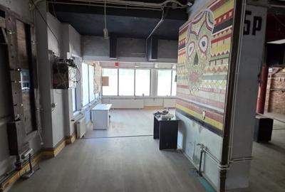 Spațiu comercial, de 227 mp, în Capitol - 6