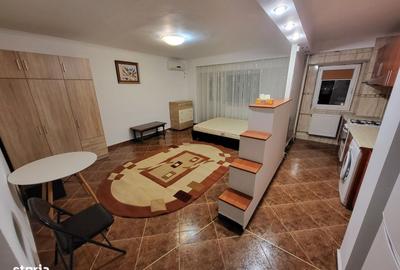 Garsonieră decomandată în Nerva Traian