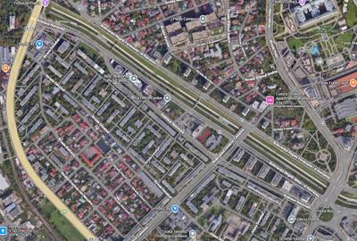 Garsonieră decomandată în Podul de Piatră
