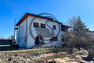 Casă individuală cu 7 camere cu Canalizare în Puchenii-Moșneni - 1