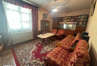 Apartament cu 3 camere decomandat în Luncă