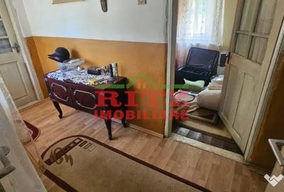 Casă cu 4 camere cu Teren 977 Mp în Caracal