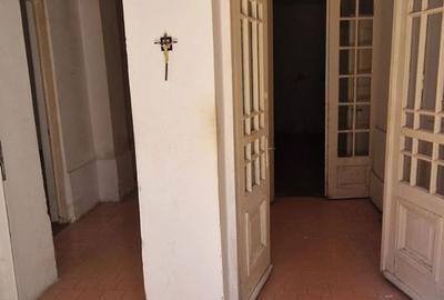 Apartament cu 4 camere în Peninsula - 2