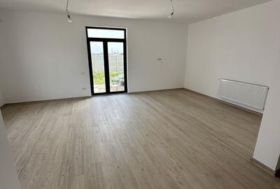 Casă cu 4 camere în Central - 6