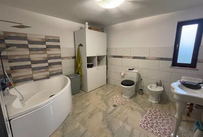 Casă cu 1 camere în Central