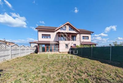 Casă cu 5 camere cu Teren 350 Mp în Ghiroda