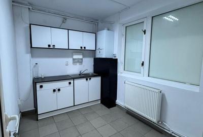 Spațiu comercial, de 91 mp, în Central - 10