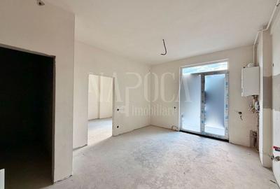 Apartament cu 2 camere semidecomandat în Mărăști