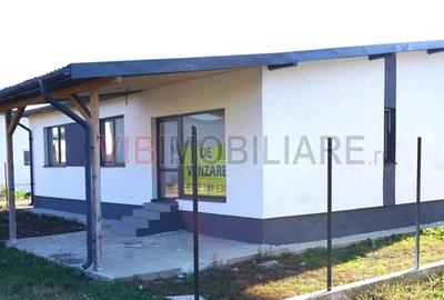 Casă cu 4 camere cu Teren 450 Mp în Central