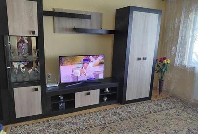 Apartament cu 2 camere decomandat în Bucovina