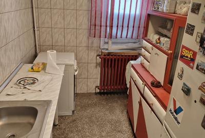 Apartament cu 3 camere semidecomandat în Titan - 7