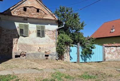 Casă cu 3 camere în Țapu