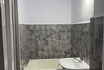 Apartament cu 3 camere semidecomandat în Central - 8