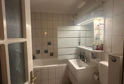 Apartament cu 3 camere decomandat în Decebal - 5