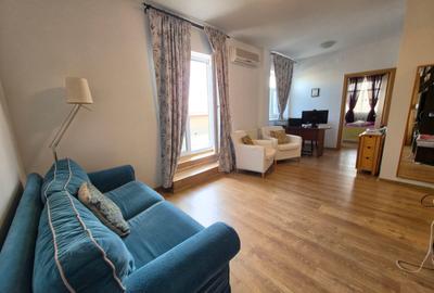 Apartament cu 2 camere semidecomandat în 1 Decembrie 1918