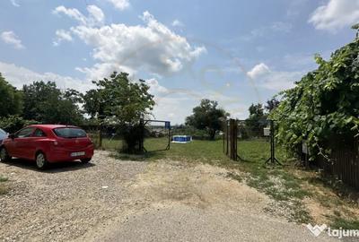 Casă cu 3 camere cu Teren 268 Mp în Războieni - 1