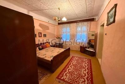 Casă cu 5 camere cu Teren 1560 Mp în Seceani