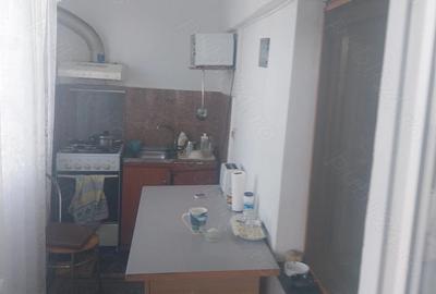 Apartament cu 3 camere decomandat în Exterior Vest - 3