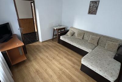 Casă cu 4 camere cu Teren 500 Mp în Dragomirești-Vale