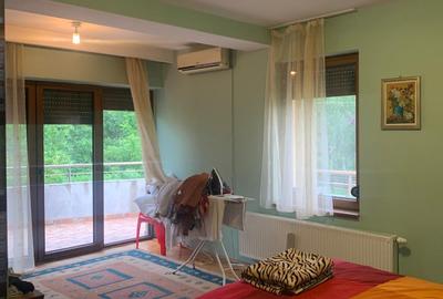 Casă cu 8 camere cu Canalizare în Snagov - 1