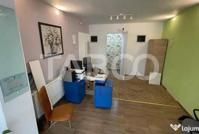 Spațiu comercial, de 50 mp, în Central