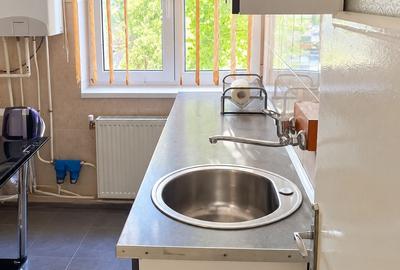 Apartament cu 2 camere nedecomandat în Central