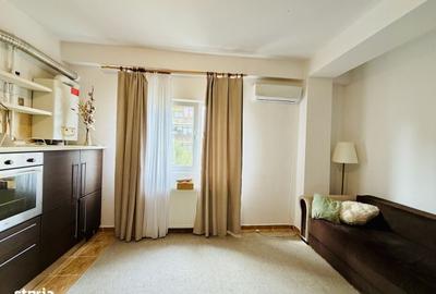Apartament cu 3 camere în Dudu