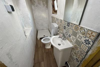 Casă cu 4 camere în Podeni - 2