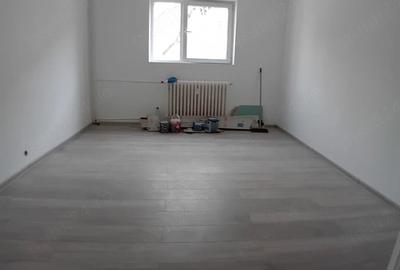 Garsonieră decomandată în Buziașului