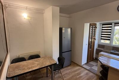 Apartament cu 2 camere decomandat în Vasile Alecsandri